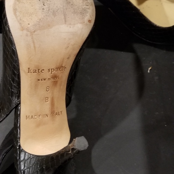 shoes - Picture 2 of 4